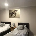 招待所 The Bay Horse Contractors 卡尔顿